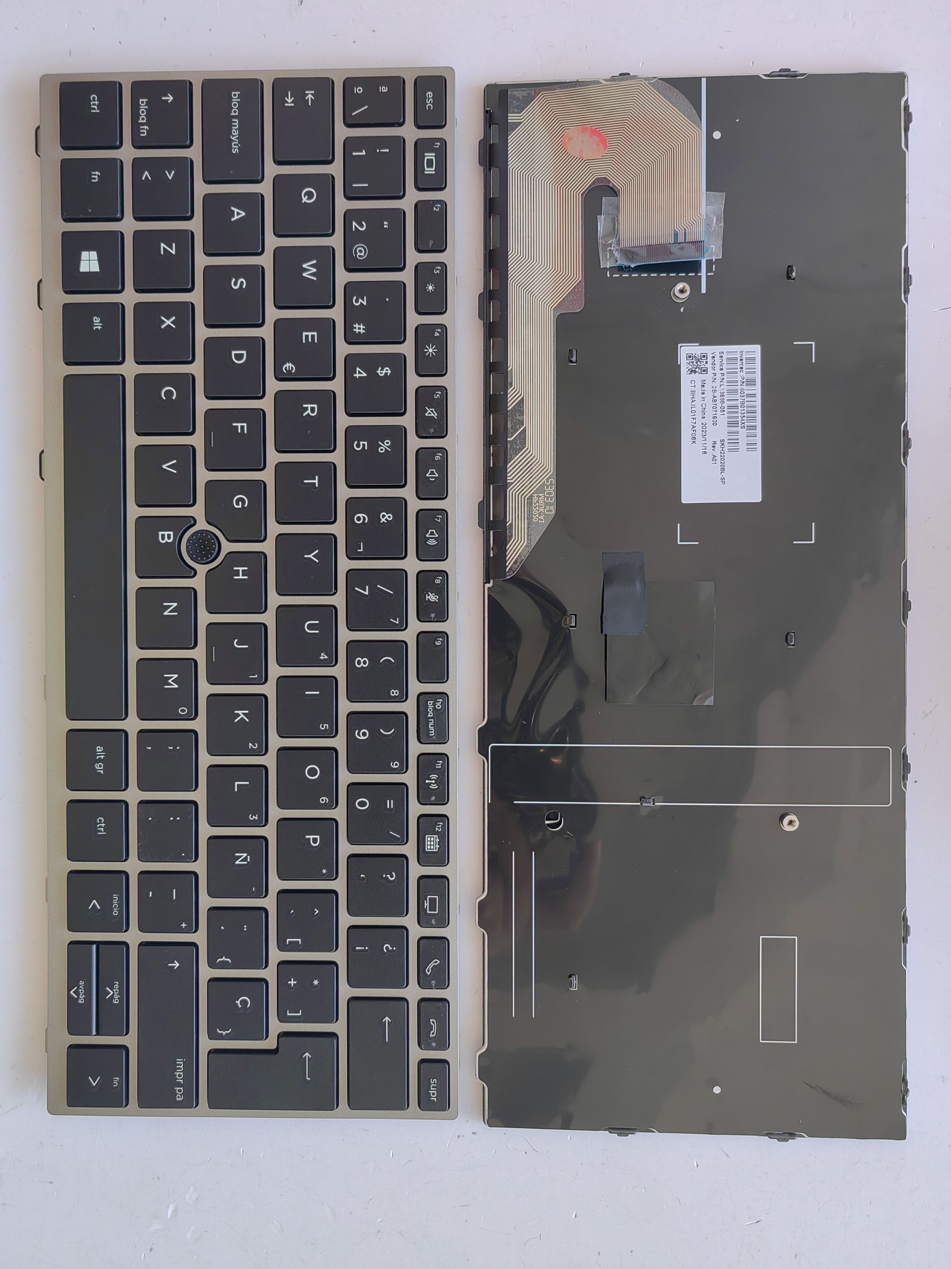 Picture of New Replacement Laptop Keyboard For HP 830G5/830G6/735G3/836G5/730G5/730G6/835G5 SILVER FRAME BLACK With Point (OEM) SP Layout
